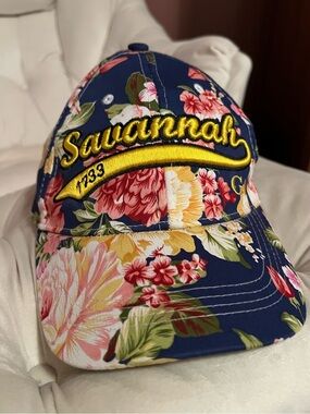 Lucky 7 USA Savannah Floral Baseball Cap